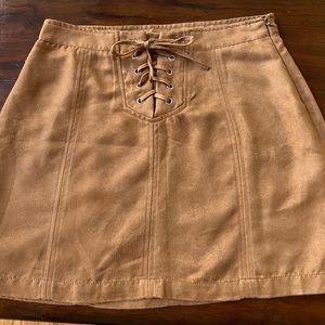 NWT Jack by BB Dakota suede mini skirt size 4